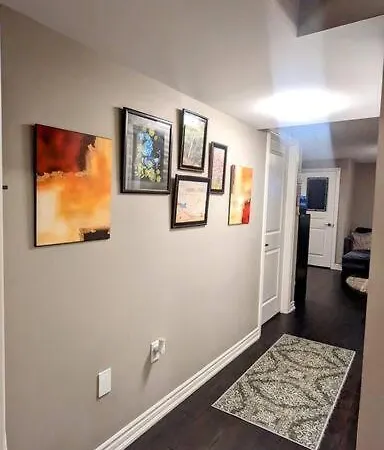 1 Bedroom Basement Apartment With Separate Entrance Milton Exterior photo
