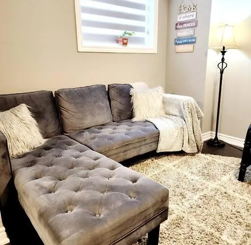 1 Bedroom Basement Apartment With Separate Entrance
